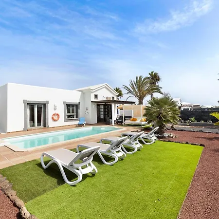Home2book Private With Pool, Villa Playa Blanca (Lanzarote)